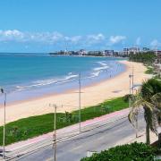 Flat em Hotel de Luxo beira mar da grife Ritz suítes com vista ampla para todo o mar da cruz das almas, jatiúca e ponta verde, com toda estrutura de um hotel lindo e arrojado, academia, piscina e muito mais, venha viver essa experiência incrível!