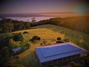 Farm Stay & Iconic Water Views - 32 Zachary Drive