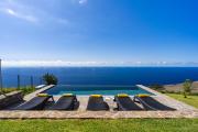 Villa Fauna Calheta Infinity Pool & Nature Views