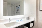 Holiday Inn Express & Suites Boston - Cambridge by IHG
