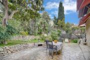 IMMOGROOM - Villa in the city center with terrace- garden