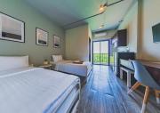 Top Hat Yai