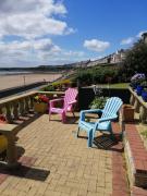 Top Newbiggin-by-the-Sea