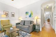 Comfy 2BR Apartment near Wrigley Field - Grace 3
