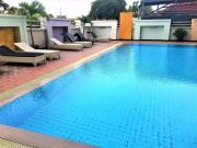 High Floor Studio Apartment at Angket - Sleeps 2
