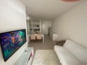 Apartamento em Ingleses a uma quadra do mar