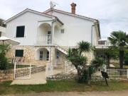 Welcoming apartment in Novigrad, 40 m² with peaceful garden