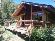 Wonderful rustic cabin 2, with native logs, on the banks of the Trancura River