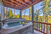Ruidoso Cabin with Hot Tub and Mtn Views!