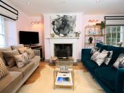 16 Courtenay Street 16 Courtenay Street