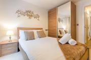 Royal Sovereign with Parking - TV in every Bedroom! Royal Sovereign with Parking - TV in every Bedroom!