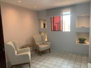 Apartamento amplo com acesso direto à praia!