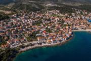 Apartments Sandra near the sea