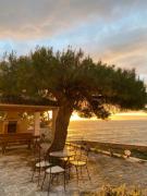 Apartment Lodore Del Mare