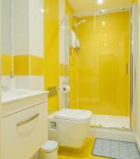 Lovely Studio Apartment Sheffield City Centre - WiFi, Digital TV