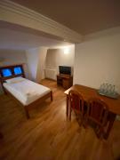 Hotel i Restauracja Castle Hotel i Restauracja Castle