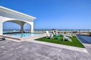 Beachfront Condo with Pool in Galveston!