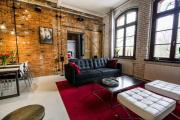 LOFT apartment 200m to Old Town wi-finetflix