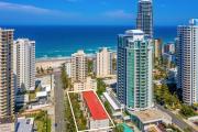 Surfers Paradise- meters from the beach!