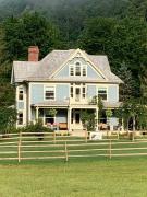 Laurel River Club Bed & Breakfast or LRCBNB