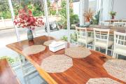 Top Sisaket