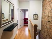 Renovated, 10 Min from the city