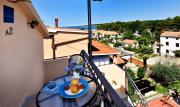 (4879-2) Apartment in Funtana with sea view, terrace, air conditioning, WiFi
