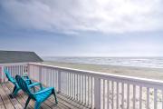 Unobstructed Beachfront! Galveston Oasis with Decks