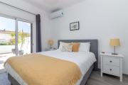 Casa Ferrolho walk to beach and Carvoeiro centre