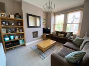 3 bed Apartment in Colliers Wood