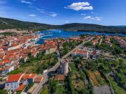 Top Cres