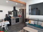 petite maison sympathique plein de charme