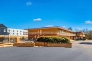 Econo Lodge Inn & Suites Macon West