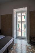 Top Naples