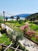 2 Steps from the Sea frontbeach Villa