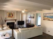 Peaceful Beach Retreat Hotsprings and Wineries