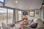 Overlook Loft Deck and Panoramic Shenandoah Views