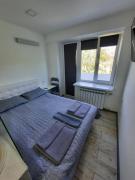 Посуточно мини-студия метро Дорогожичи Киев