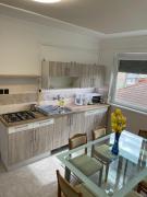 Pingvin Cukrászda Apartman felső szint