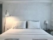 Top Aspro Chorio Paros