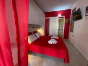 Petite Maison - Petits Appartements