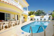 Villa Cubos by Villa Plus Villa Cubos by Villa Plus