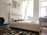Cozy apartment on Zizkov 7 min to the center Cozy apartment on Zizkov 7 min to the center