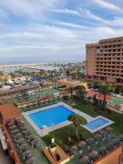 Estudio El Puerto - En el mismo centro de Fuengirola, primera línea de playa