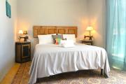 Urban Blue Guest House Urban Blue Guest House