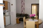 Apartment in Vodice with balcony, air conditioning, WiFi, washing machine (4266-2)