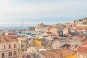 Cannes Stunning sea and old town view for our full comfort 3 BR with balcony by Olam Properties