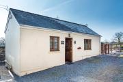 Primrose - 1 Bedroom Cottage - Llanteg