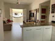 Apartamento com piscina