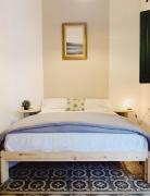 Maria Magdalena - Room 9